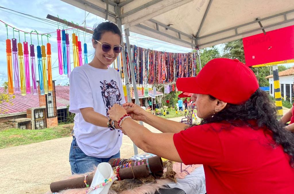LA GRAN FERIA RURAL SE TOMO EL CORREGIMIENTO 3 DE BUCARAMANGA
