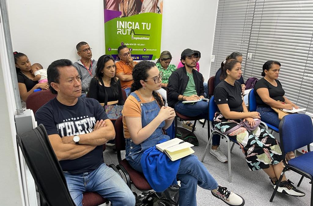 Según el DANE la informalidad en Colombia está en 57.5% para el trimestre Feb-Abril 2023 y Bucaramanga 45.6%.