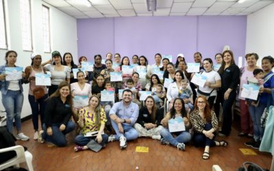 Concluimos taller con 40 emprendedoras en Finanzas Estratégicas, App Treinta, Clínica de Ventas y Servicio al Cliente.