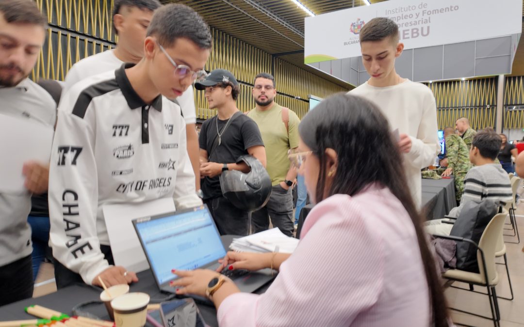 Bucaramanga encontró camello en la Feria de Empleo